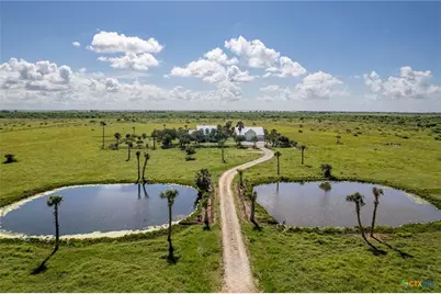 24135 State Highway 172, Port Lavaca, TX 77979 - Photo 39