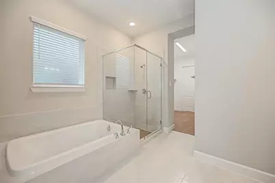 10738 Bridgeport Path Court, Missouri City, TX 77459 - Photo 15