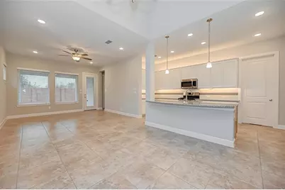 10738 Bridgeport Path Court, Missouri City, TX 77459 - Photo 7