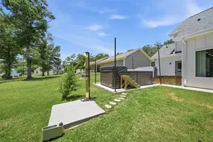 624 County Rd 3674, Marquez, TX 77865 - Photo 33