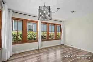 2907 Ave M 1/2, Galveston, TX 77550 - Photo 3