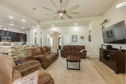441 Twin Lakes Boulevard W, West Columbia, TX 77486 - Photo 9