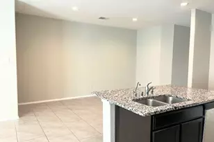 8310 Rose Petals Ln, Rosharon, TX 77583 - Photo 7