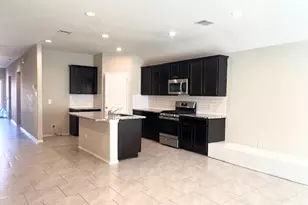 8310 Rose Petals Ln, Rosharon, TX 77583 - Photo 9