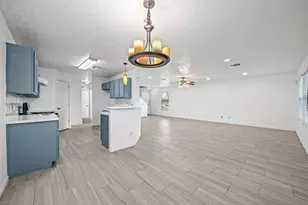 9450 Sunflower Ridge Ln, Houston, TX 77064 - Photo 9