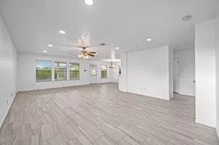 9450 Sunflower Ridge Ln, Houston, TX 77064 - Photo 5