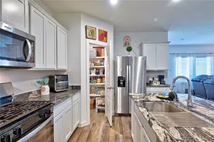 8522 Kokernot Ln, Rosharon, TX 77583 - Photo 15