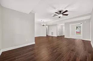 3003 Mast Ct, Sugar Land, TX 77479 - Photo 7