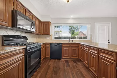 3003 Mast Court, Sugar Land, TX 77479 - Photo 21