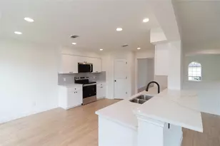 415 Binnacle Way, Crosby, TX 77532 - Photo 11