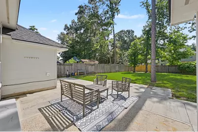 14 S Rambling Ridge Place, The Woodlands, TX 77385 - Photo 33