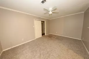 8519 Leader St, Houston, TX 77036 - Photo 5