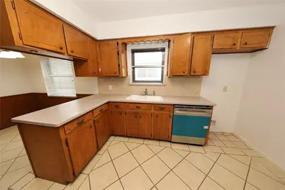 8519 Leader Street, Houston, TX 77036 - Photo 17