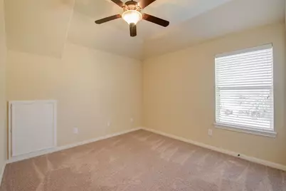 87 N Pinto Point Circle, Spring, TX 77389 - Photo 33