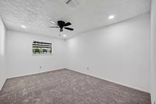 3910 Chile Dr, Pasadena, TX 77504 - Photo 25