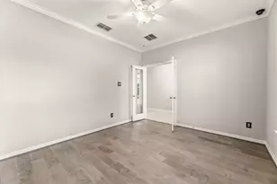 10806 Bouldin Creek, Missouri City, TX 77459 - Photo 5