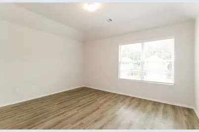 2743 Madison Court, Conroe, TX 77304 - Photo 11