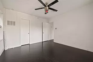 2420 McDuffie St, Houston, TX 77019 - Photo 15