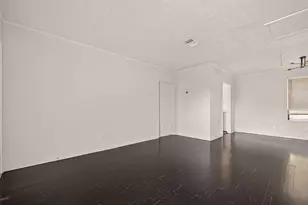 2420 McDuffie St, Houston, TX 77019 - Photo 21