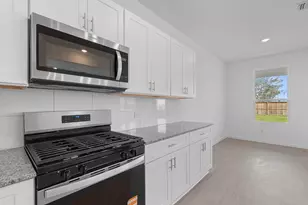 23010 Deanston Dr, Waller, TX 77484 - Photo 9