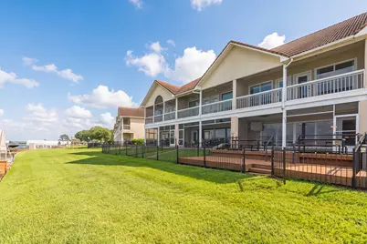 6 Regency Point, Montgomery, TX 77356 - Photo 3