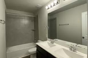 1838 Gibbons Creek Dr, Rosenberg, TX 77469 - Photo 11