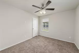 1838 Gibbons Creek Dr, Rosenberg, TX 77469 - Photo 5