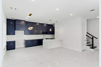 7554 Dyer Street, Houston, TX 77088 - Photo 5