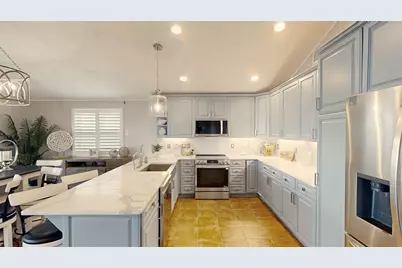 13202 Gulf Beach Drive, Freeport, TX 77541 - Photo 11