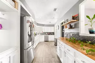 21203 Papoose Ct, Crosby, TX 77532 - Photo 13