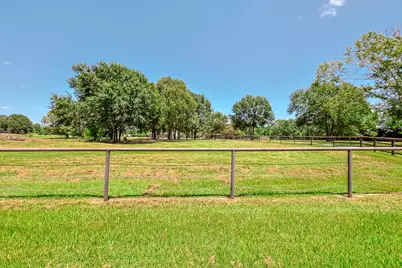 1066 Tafelski Road, New Waverly, TX 77358 - Photo 5