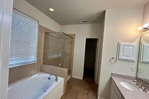 14 N Winterport Cir, The Woodlands, TX 77382 - Photo 17