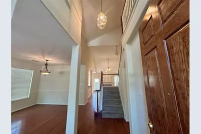14 N Winterport Circle, The Woodlands, TX 77382 - Photo 5