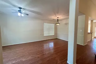 14 N Winterport Cir, The Woodlands, TX 77382 - Photo 7