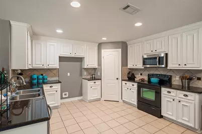13322 Enchanted Way Drive, Montgomery, TX 77356 - Photo 17