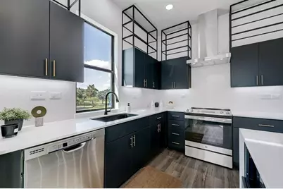 4722 Old Spanish Trail #B201, Houston, TX 77021 - Photo 9