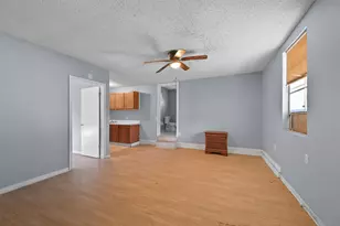 1905 9th St, Galena Park, TX 77547 - Photo 3