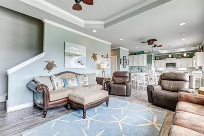 950 Seadrift Drive, Crystal Beach, TX 77650 - Photo 9