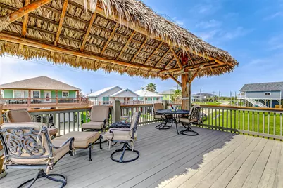 950 Seadrift Drive, Crystal Beach, TX 77650 - Photo 21