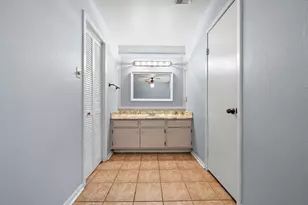 7014 Woodfern Dr, Houston, TX 77040 - Photo 11