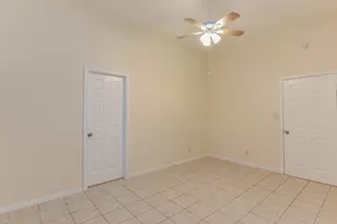 18610 Anne Dr, Webster, TX 77058 - Photo 21