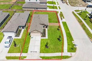 1519 Valley Creek Dr, Rosharon, TX 77583 - Photo 3