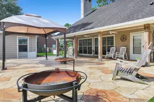 1255 E Pineshadows Dr, Sour Lake, TX 77659 - Photo 37