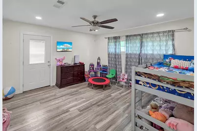 1255 E Pineshadows Drive, Sour Lake, TX 77659 - Photo 19