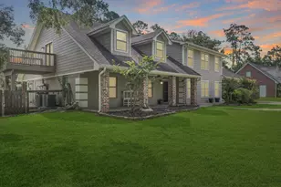 1255 E Pineshadows Dr, Sour Lake, TX 77659 - Photo 1