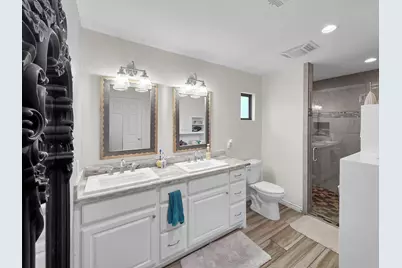 1255 E Pineshadows Drive, Sour Lake, TX 77659 - Photo 17