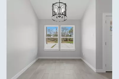 308 S 11th St, Conroe, TX 77301 - Photo 11