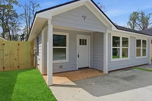 308 S 11th St, Conroe, TX 77301 - Photo 3