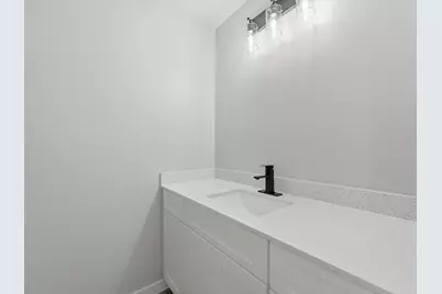 308 S 11th St, Conroe, TX 77301 - Photo 19