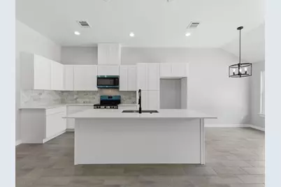 308 S 11th St, Conroe, TX 77301 - Photo 9